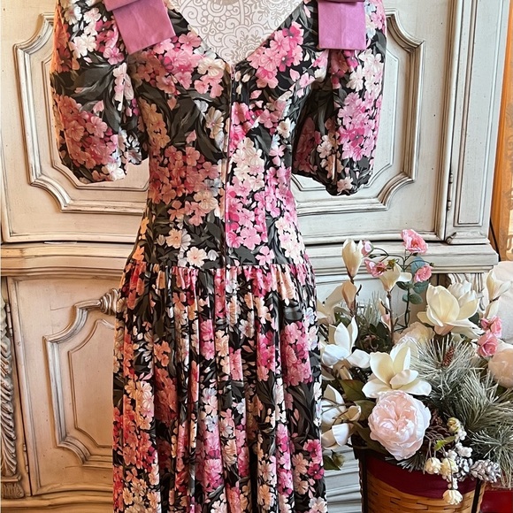 ❤️PRINCESS FLORAL DRESS, PUFF SLEEVES DROPPED WAIST VINTAGE 1980’s SZ 6 LIKE NEW - Picture 11 of 11